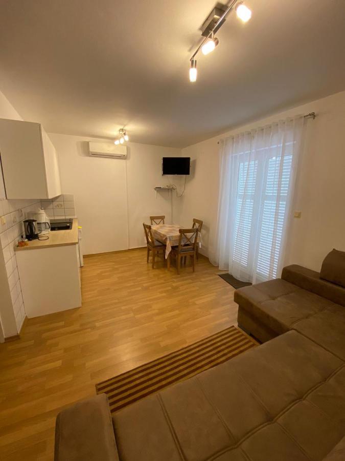 Rosini Apartment Coskovic מראה חיצוני תמונה
